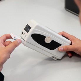 Colorimetru spectrometru PCE-CSM7