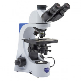 Microscop medical cu observare in camp intunecat