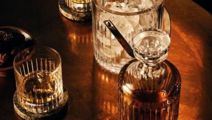 Servirea bauturilor de tip cocktail/spirtoase Servirea bauturilor de tip cocktail/spirtoase