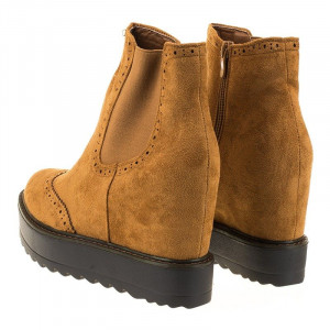Botine cu platforma chic din velur Andra
