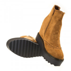 Botine cu platforma chic din velur Andra