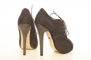 Botinele Negre peep toe Leah