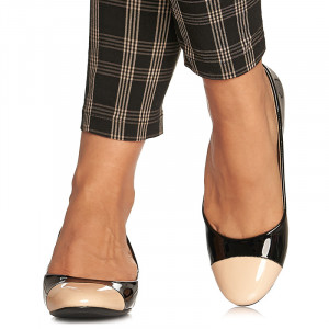 Pantofi office cu toc mic din lac Antonia bej cu negru