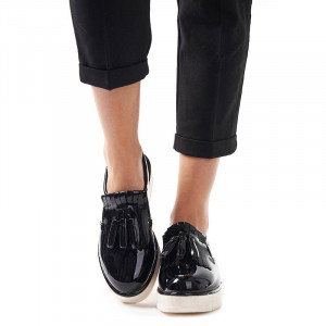 Sneakers din lac cu talpa inalta Melania negru