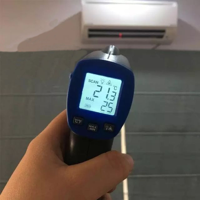 Termometru Digital cu Infrarosu VIT300 VALUE