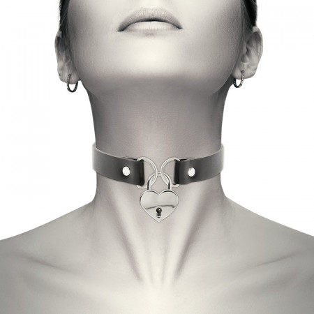 Coquette Mão Crafted Choker Chaves Coração