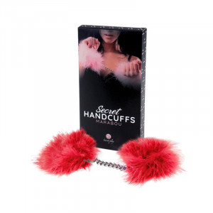 Algemas De Marabou Vermelho