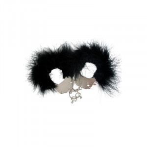Algemas de Metal e Plumas Pretas