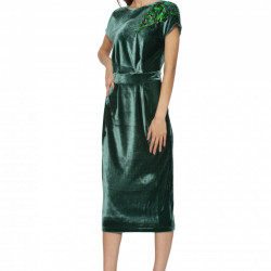 Rochie din catifea cu aplicatie din paiete