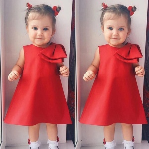 Rochita rosie cu fundita