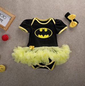 Body batman cu tutu
