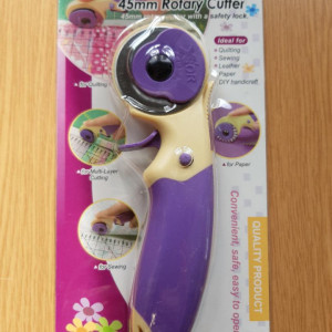 CUTTER ROTATIV 45 MM cu aparatoare