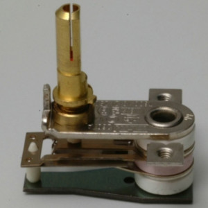 Termostat fier de calcat cu surub