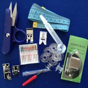 Set universal accesorii masina de cusut