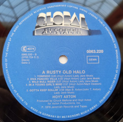 Hoyt Axton – албум A Rusty Old Halo