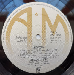 Gallagher and Lyle – албум Showdown