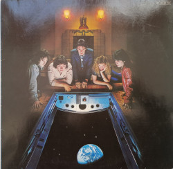 Wings ‎– албум Back To The Egg