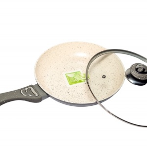 Tigaie WELLBERG WB2267-26M cu interior din ceramica marmorata