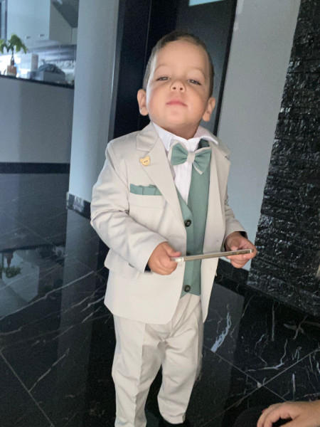 Costum pentru botez gri cu verde, 6 piese