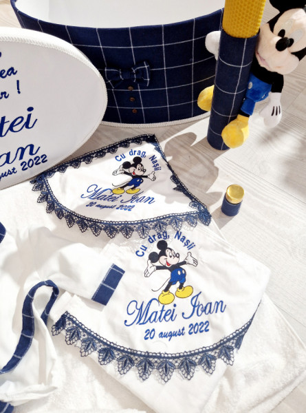 Trusou de botez cu MICKEY și carouri