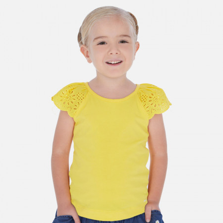 Tricou galben, Mayoral