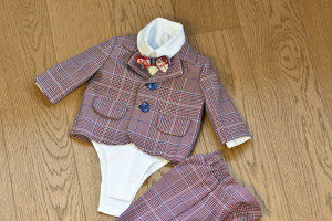 Costum de botez cu sacou si pantalon in carouri