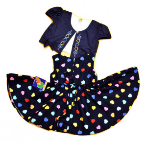 Rochie fete cu inimioare colorate