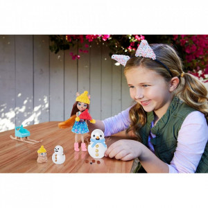 Set Enchantimals by Mattel papusa Sharlotte Squirrel, figurina Peanut si accesorii