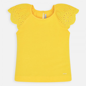 Tricou galben, Mayoral