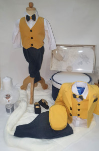 Trusou de botez pentru bebe baiat galben