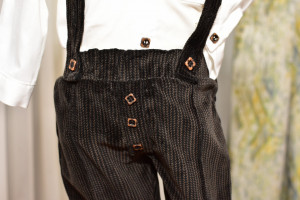 Costum de botez cu pantalon din catifea in dungi 4 piese