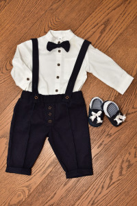 Costum cu pantalon din tercot bleumarin cu buline albastru electric 4 piese
