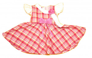 Rochie in carouri cu maneca scurta