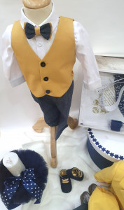 Trusou de botez pentru bebe baiat galben