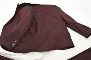 Costum pentru ceremonie pentru copii