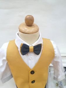 Trusou de botez pentru bebe baiat galben