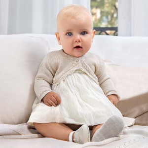 Bolero tricotat din bumbac ivoire pentru bebe fetita