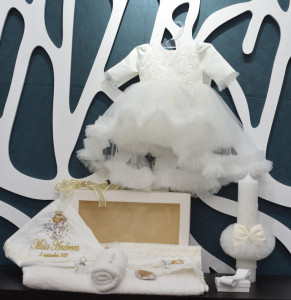 Rochie pentru botez Caroline cu trusou si lumanare