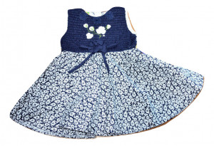 Rochita din poplin, fond bleomarin