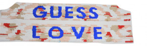 Tricou Guess cu paiete multicolore
