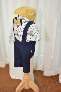 Costum de botez cu sacou galben din în , 6 piese