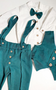 Costum de eveminent verde smarald