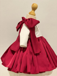 Rochie de botez cu mătase roșie