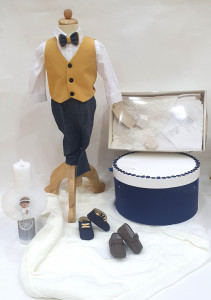 Trusou de botez pentru bebe baiat galben