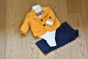 Costum de botez cu sacou galben in 5 piese