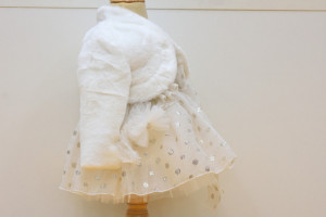 Set rochita cu bolero din blanita pentru botez