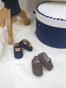 Trusou de botez pentru bebe baiat galben