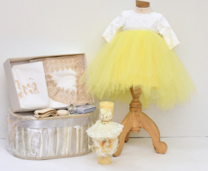 Rochie de botez Anelize cu tiul si brocart