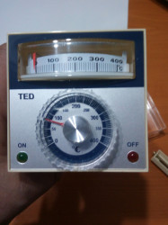 Controler de temperatura industrial, 400 grade Celsius, afisaj analogic - TED-2001