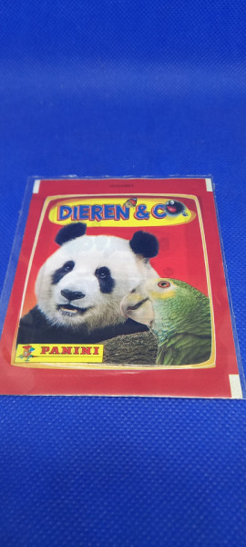 Puna kesica Animal world Svet životinja Panini